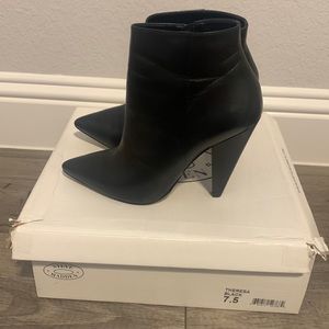 Steve Madden Theresa Leather Bootie